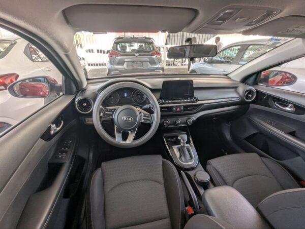 KIA FORTE EX 2020 - Imagen 5