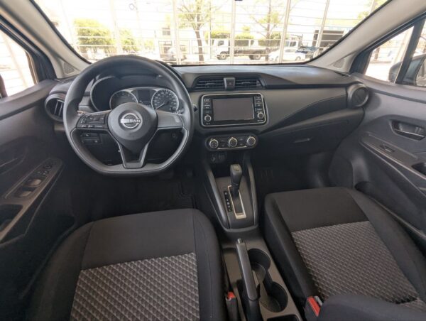NISSAN VERSA SENSE 2023 - Imagen 5