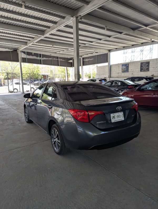 TOYOTA COROLLA LE 2018 - Imagen 4