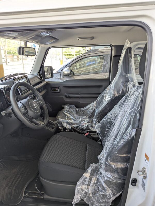SUZUKI JIMNY GLX 2023 - Imagen 6