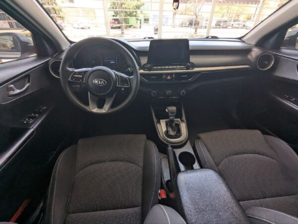 KIA FORTE LX 2019 - Imagen 5