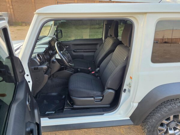 SUZUKI JIMNY GLX 2021 - Imagen 6