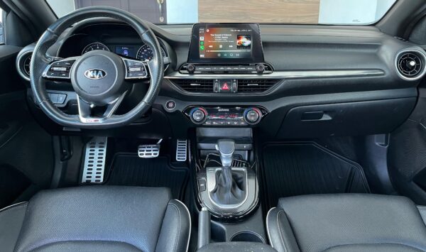 KIA FORTE GT LINE 2020 - Imagen 5