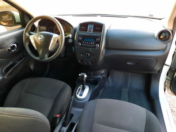 NISSAN VERSA SENSE 2017 - Imagen 5