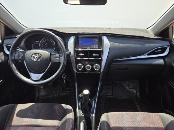 TOYOTA YARIS S 2020 - Imagen 5