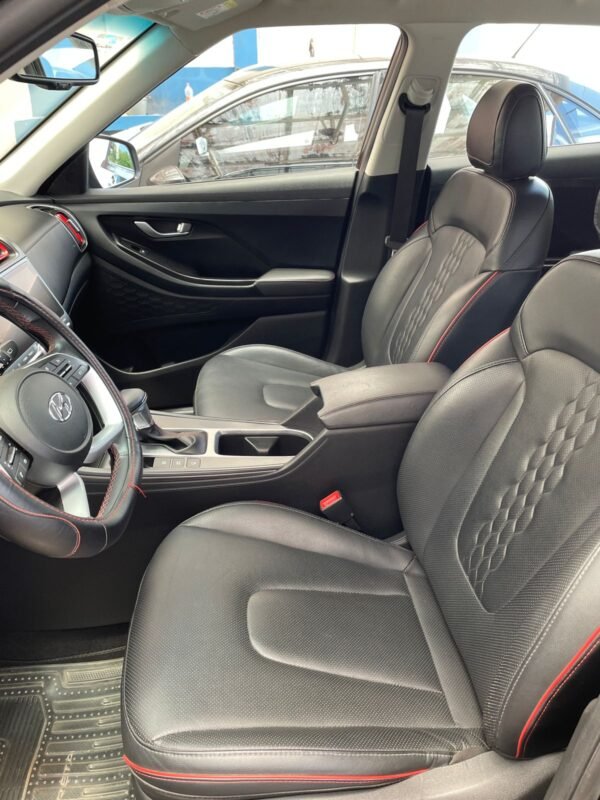 HYUNDAI CRETA LIMITED TURBO 2021 - Imagen 6