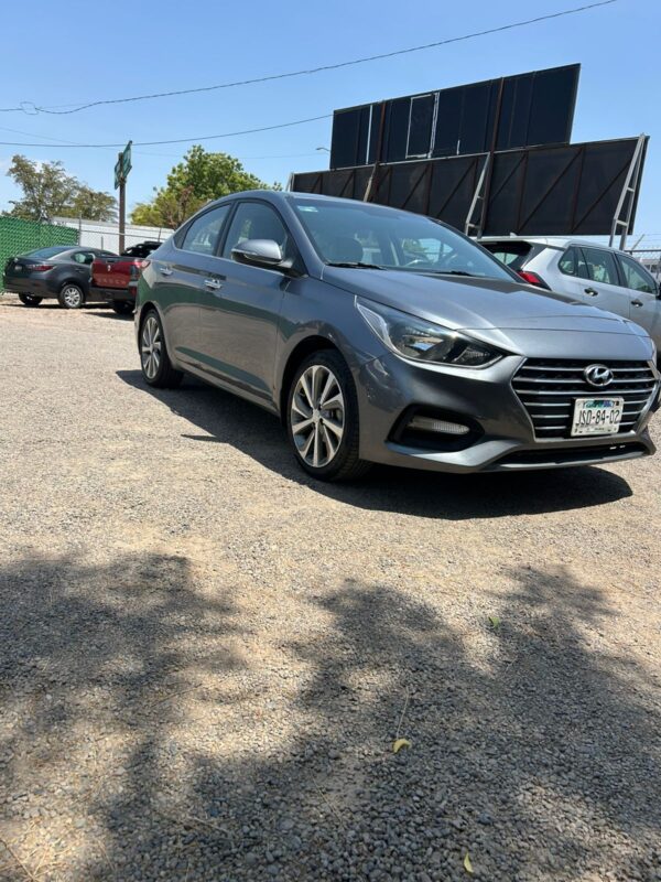HYUNDAI ACCENT GLS 2021 - Imagen 2