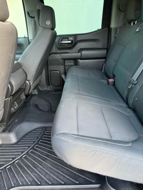 CHEVROLET SILVERADO 2500 4X4 2021 - Imagen 7