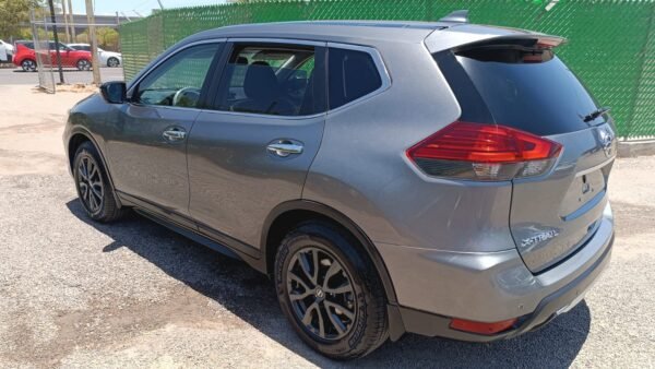 NISSAN X-TRAIL SENSE 2021 - Imagen 4