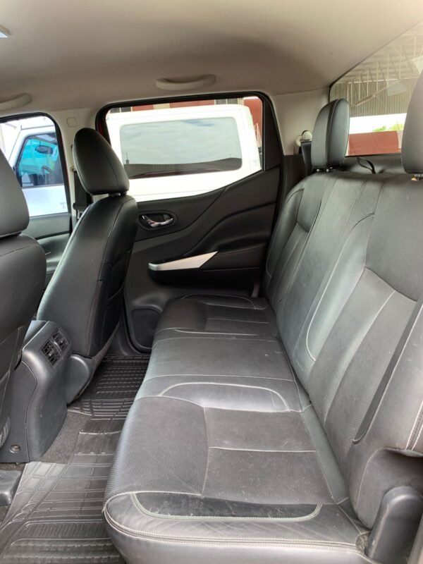 NISSAN FRONTIER 4X4 DIESEL - Imagen 6