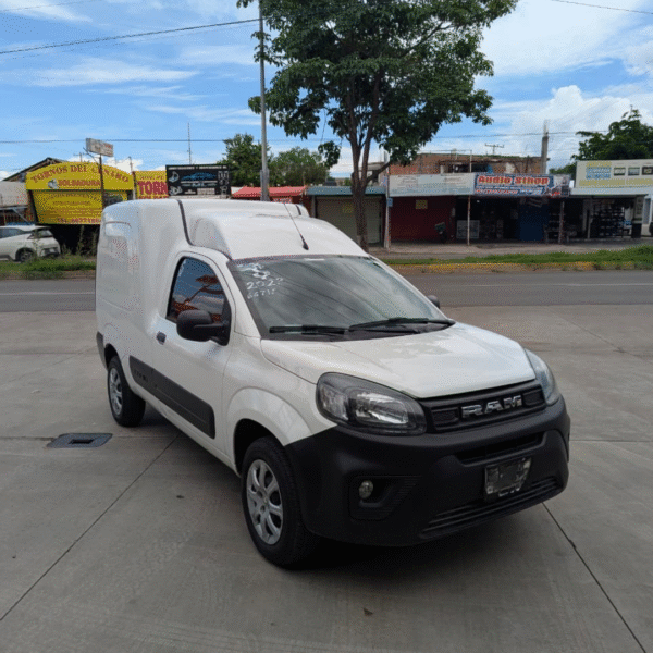 CHRYSLER RAM PROMASTER 2023 - Imagen 2
