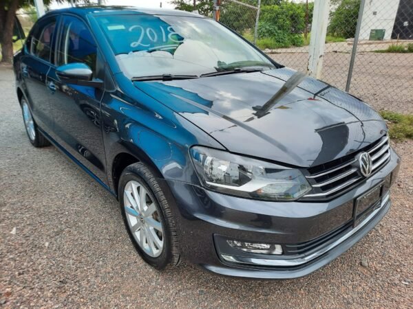VOLKSWAGEN VENTO HIGHLINE 2018 - Imagen 2
