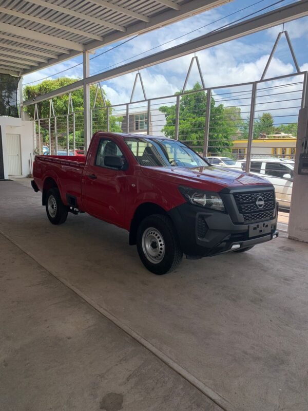 NISSAN NP300 2024 - Imagen 2