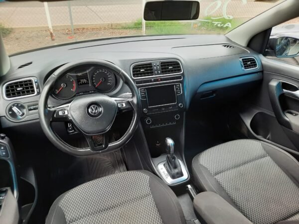 VOLKSWAGEN VENTO HIGHLINE 2018 - Imagen 5