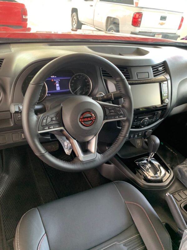 NISSAN FRONTIER PRO 4X 2024 - Imagen 5