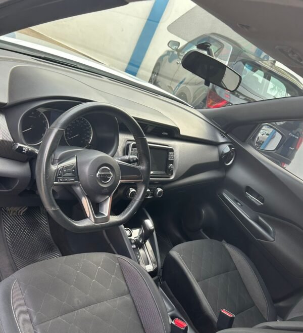 NISSAN KICKS ADVANCE 2018 - Imagen 5