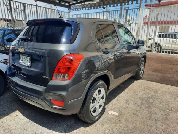 CHEVROLET TRAX 2017 - Imagen 2