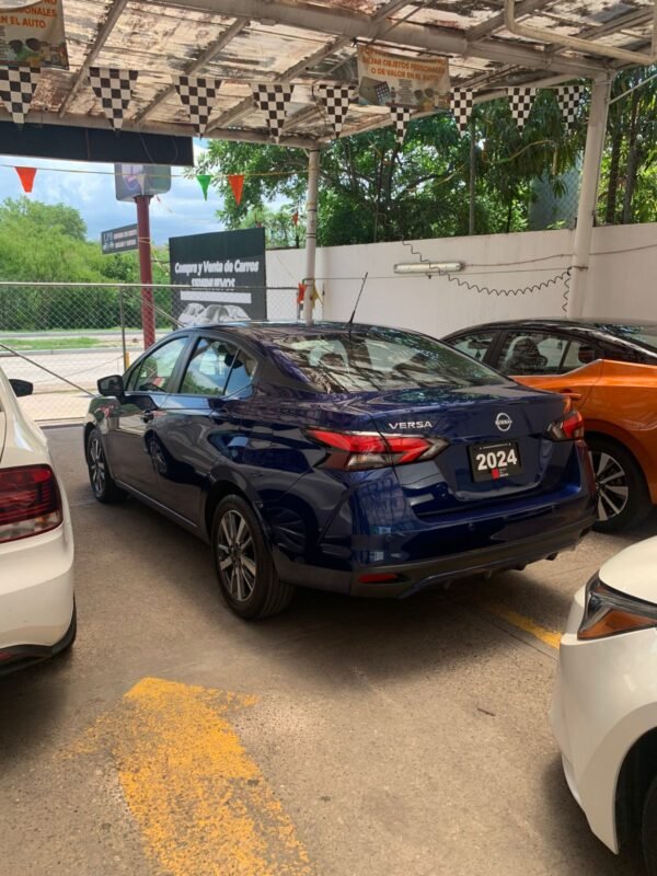 NISSAN VERSA ADVANCE 2024 - Imagen 4