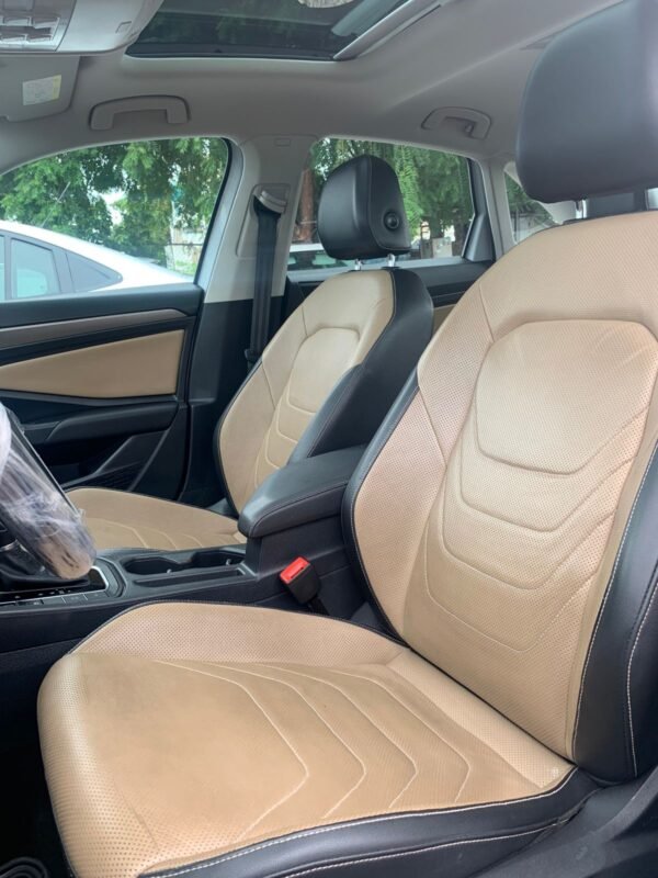 VOLKSWGEN JETTA HIGHLINE 2019 - Imagen 6
