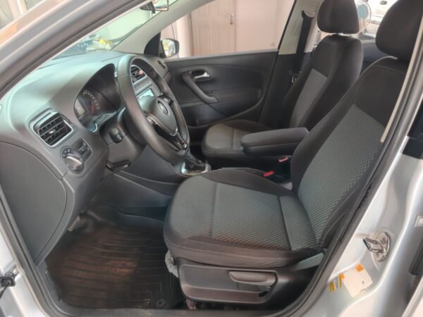 VOLKSWAGEN VENTO COMFORTLINE PLUS 2020 - Imagen 5