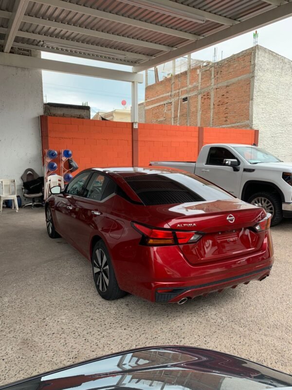 NISSAN ALTIMA EXCLUSIVE 2022 - Imagen 4