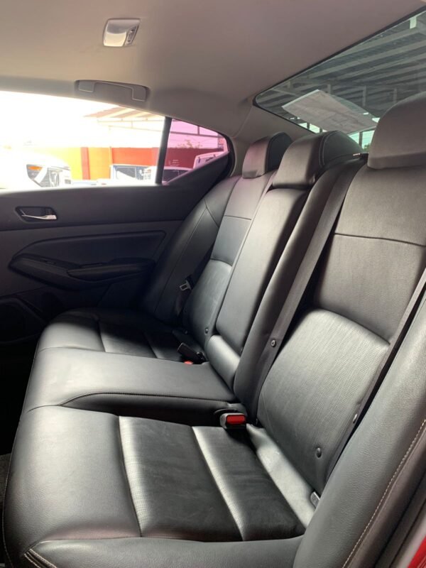 NISSAN ALTIMA EXCLUSIVE 2022 - Imagen 7