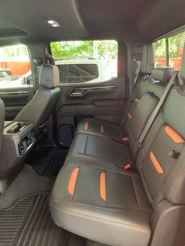GMC SIERRA AT4 2024 - Imagen 10