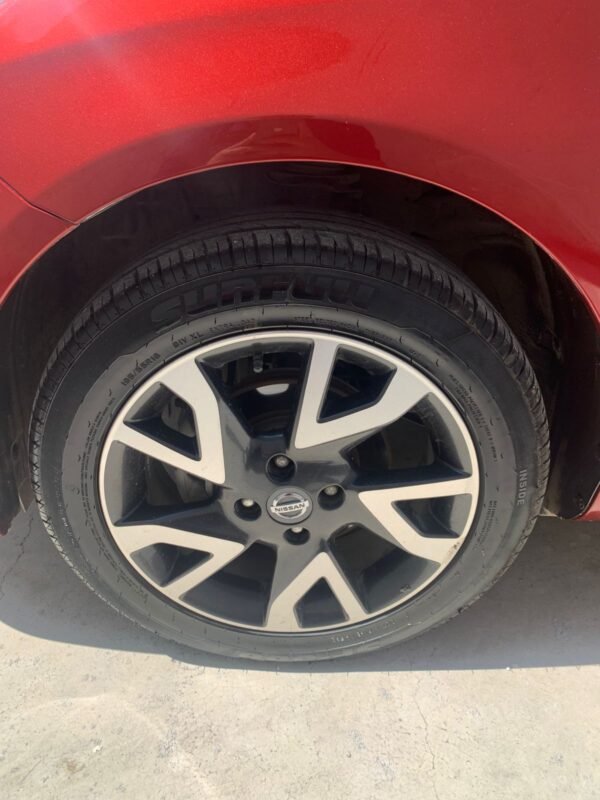 NISSAN VERSA ADVANCE 2019 - Imagen 12