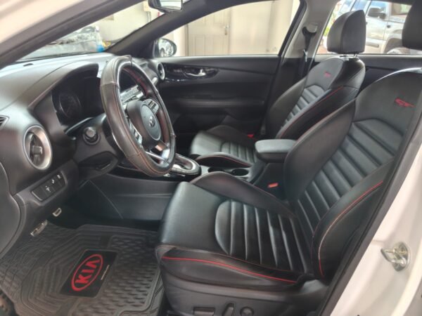KIA FORTE GT 2019 - Imagen 5