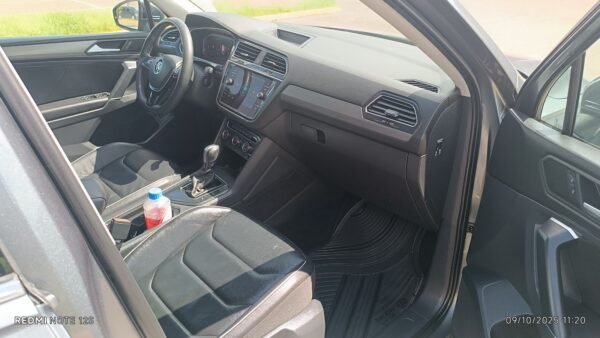 VOLKSWAGEN TIGUAN R LINE 2020 - Imagen 6