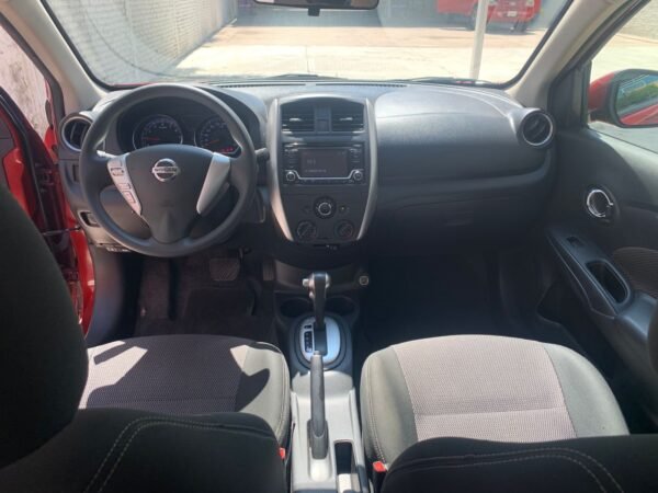 NISSAN VERSA ADVANCE 2019 - Imagen 7