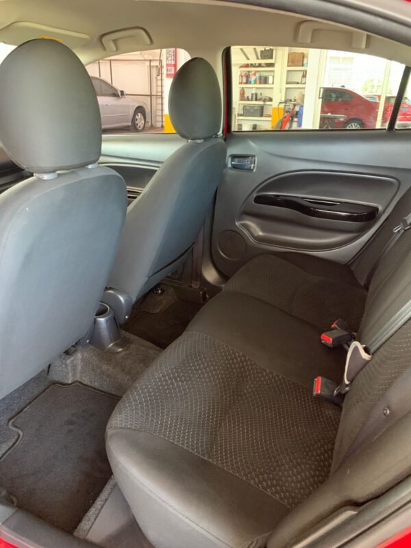 DODGE ATTITUDE SXT 2022 - Imagen 9
