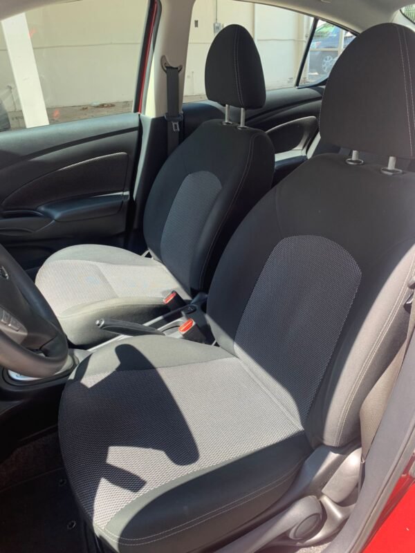 NISSAN VERSA ADVANCE 2019 - Imagen 9